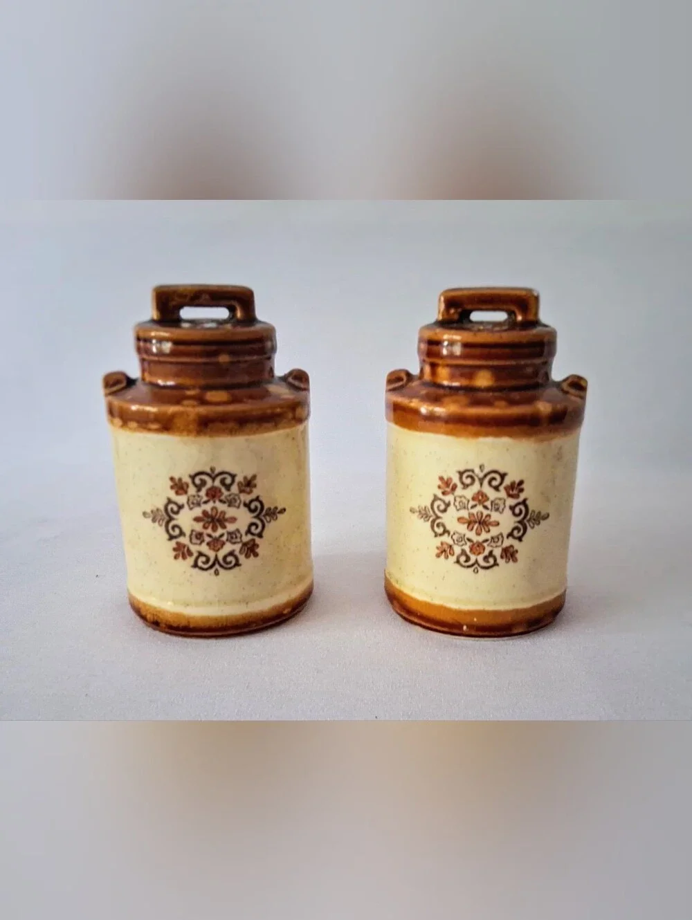 Mid Century Japan - Painted/Glazed Salt & Pepper - 